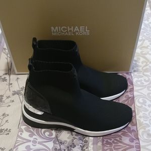 Michael Kors Skyler Bootie Sneaker